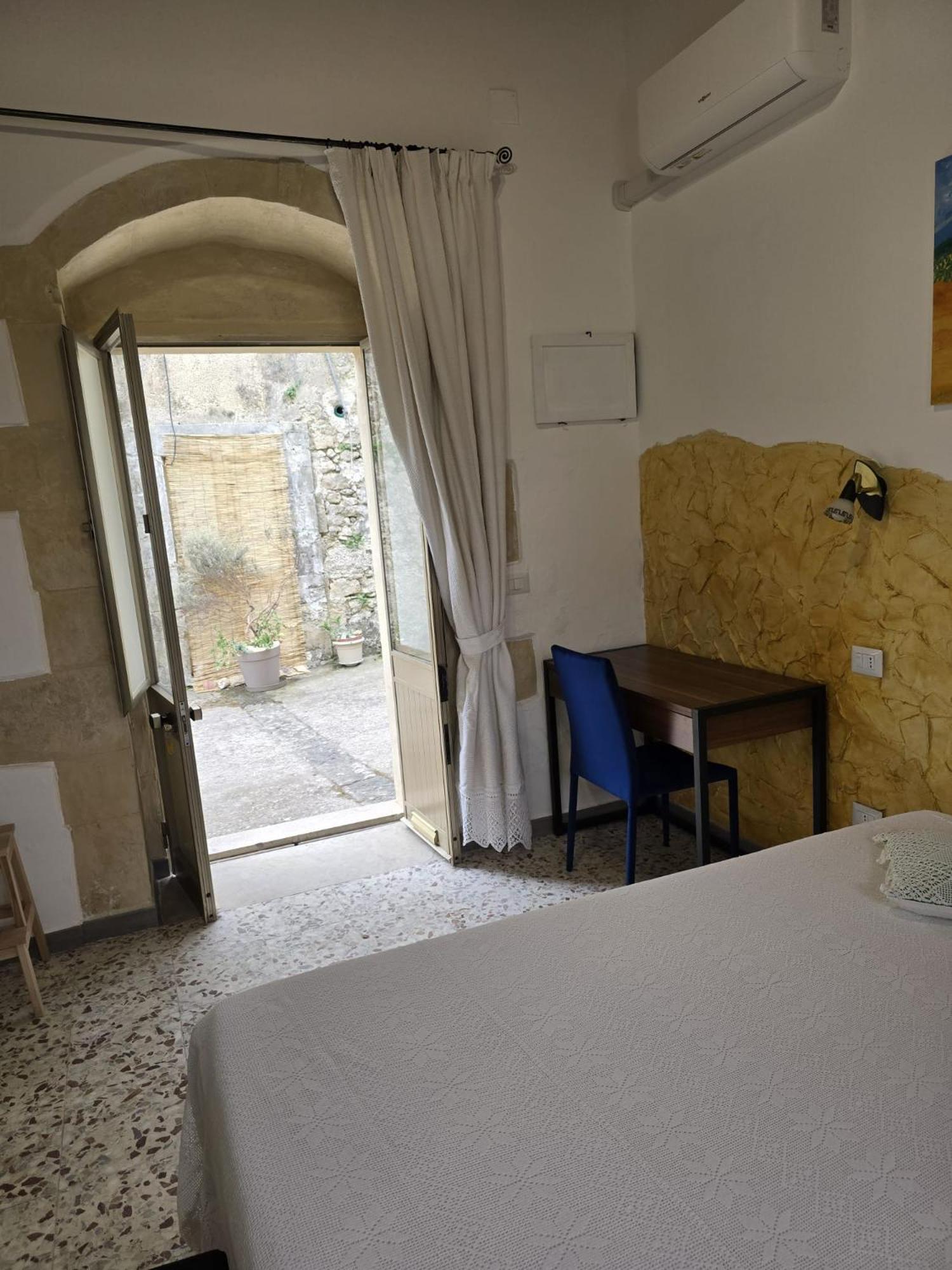 La Casa Di Paolina Vila Palazzolo Acreide Exterior foto